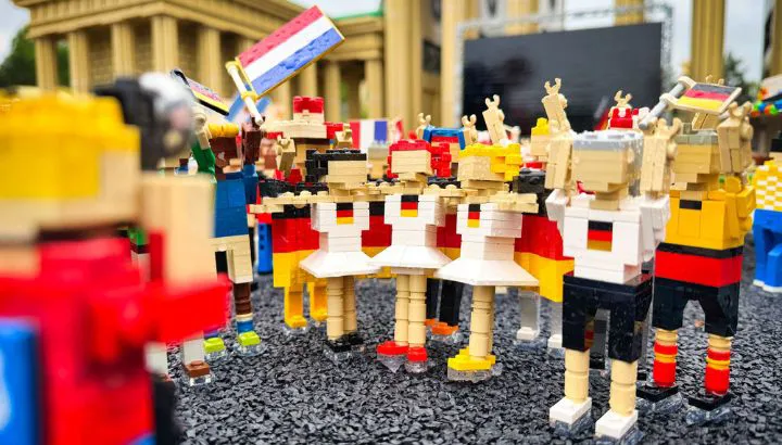 LEGOLAND PM Miniland Fanmeile.Jpg