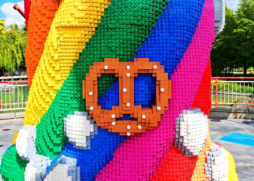 LEGOLAND Deutschland Tree Of Creativity 06