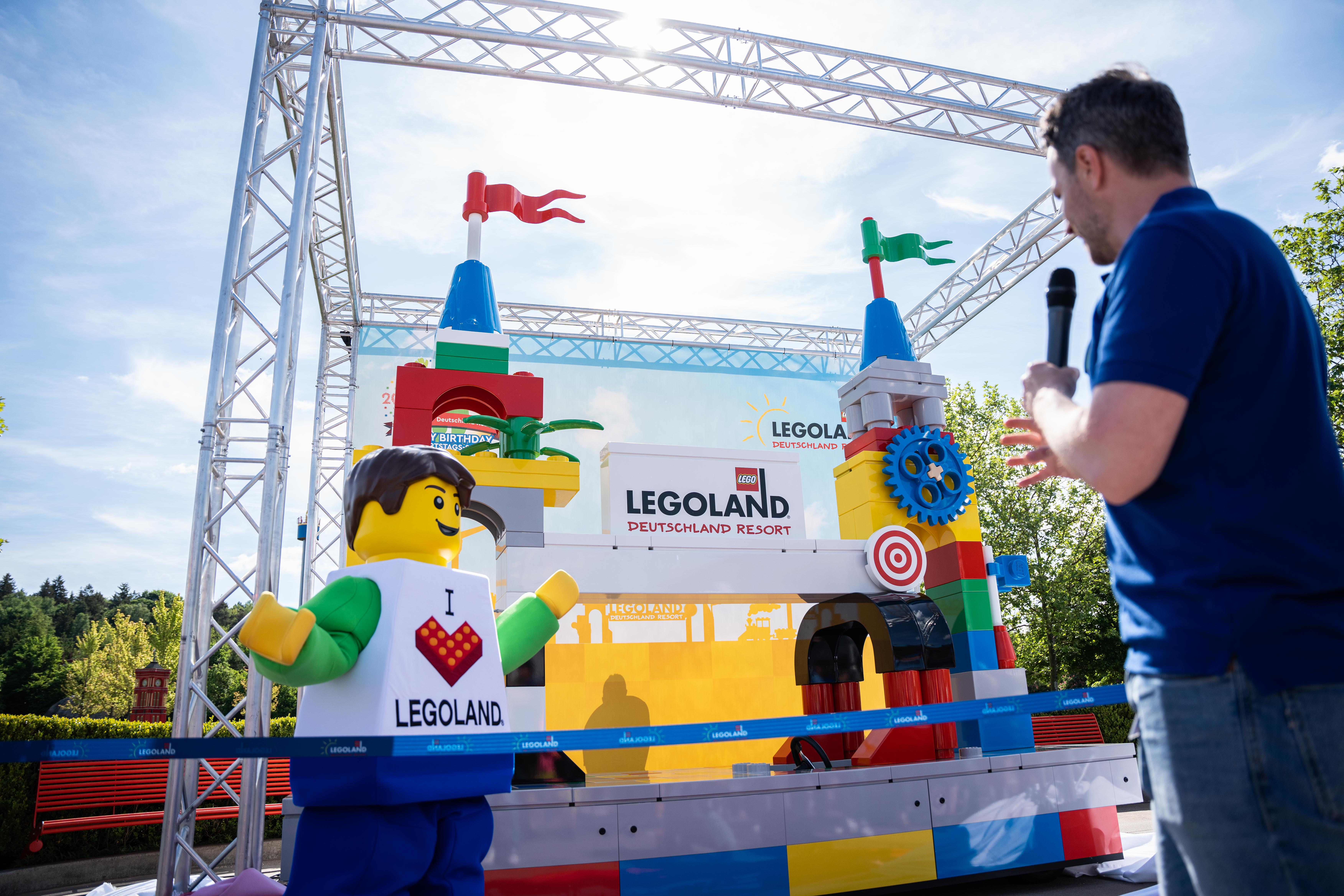 Legoland Parade 1