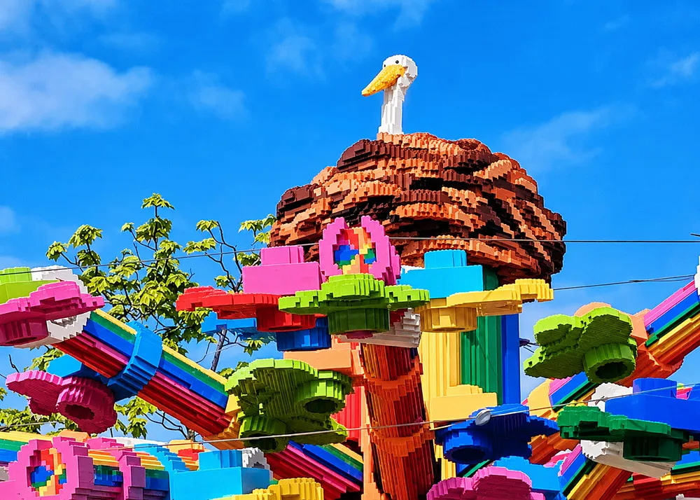 LEGOLAND Deutschland Tree Of Creativity 08