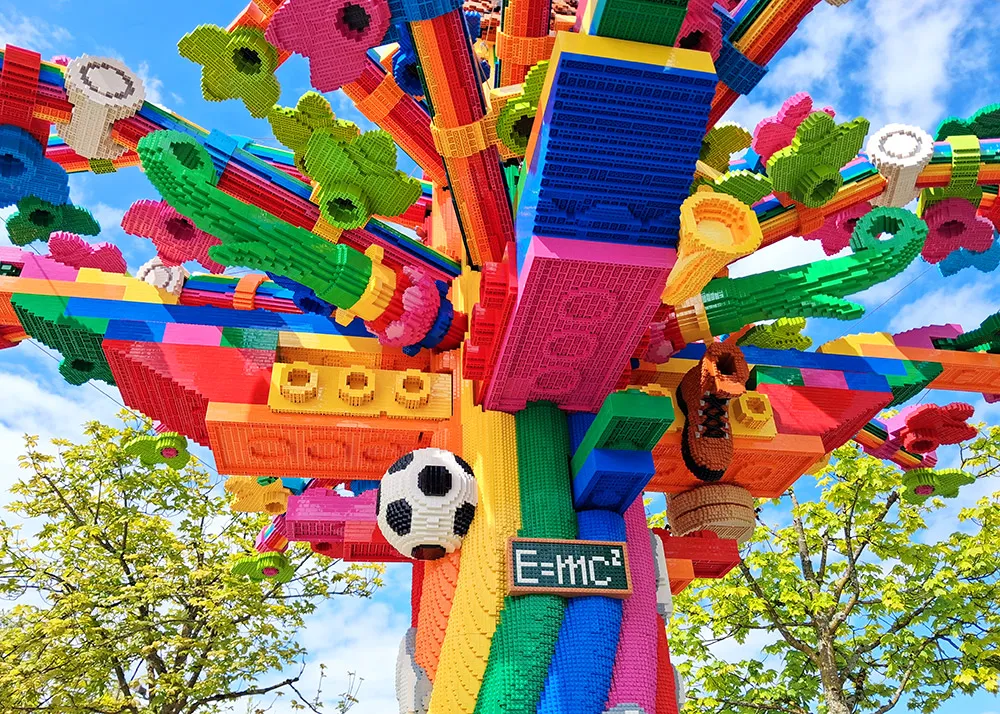 LEGOLAND Deutschland Tree Of Creativity 04