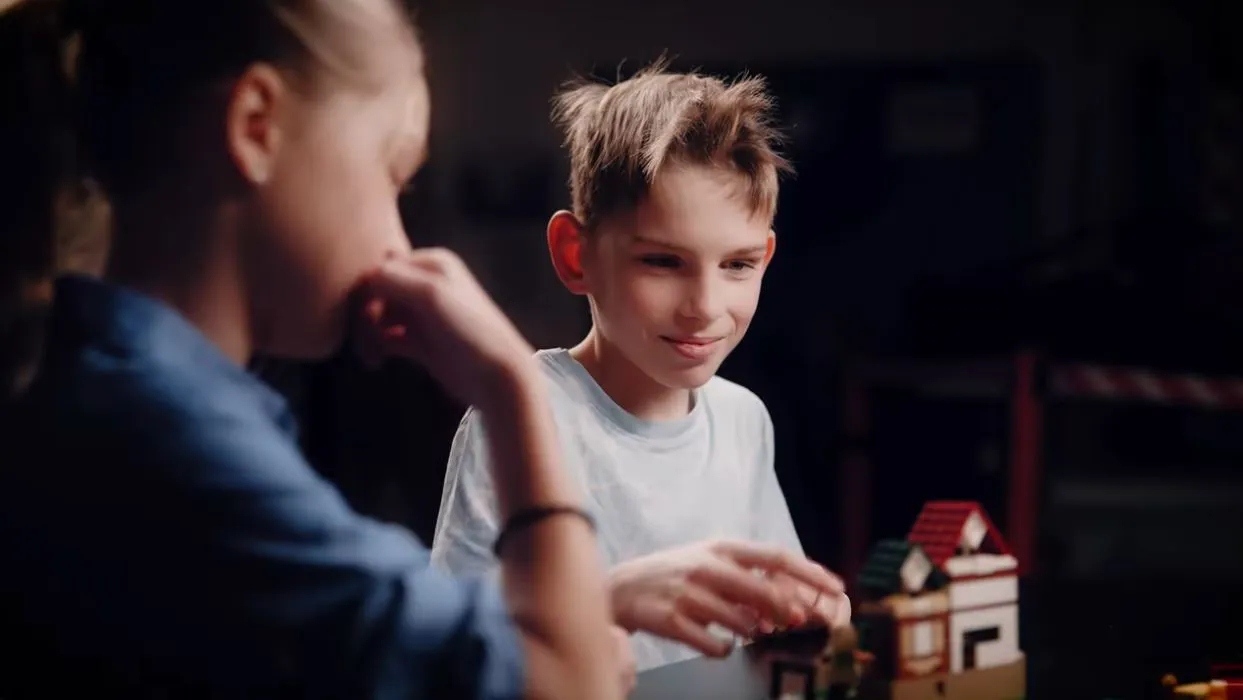 LEGOLAND Tree Of Creativity Video