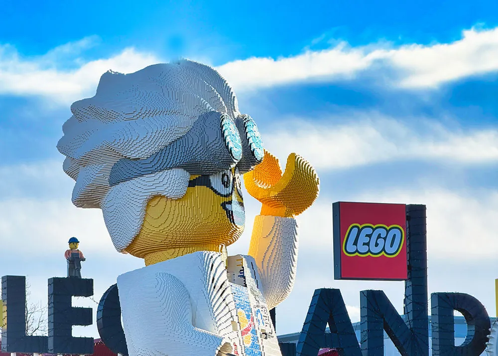 LEGOLAND Professor Brick